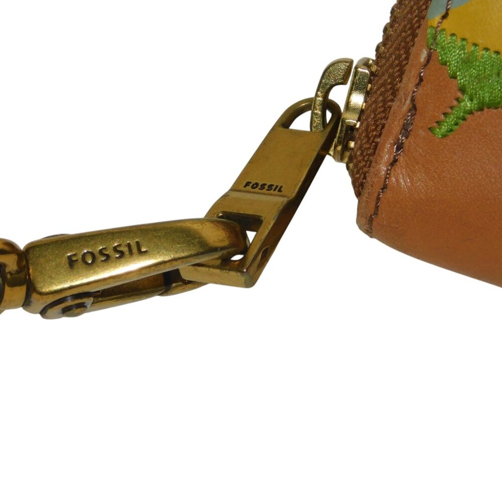 Fossil Wristlet Wallet & Keychain - Picture 2 of 8